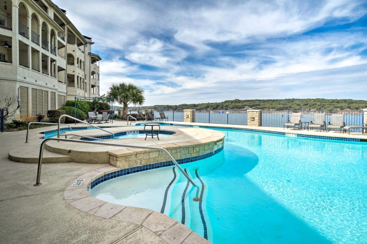 Lakefront Lago Vista Condo With Resort Amenities! Dış mekan fotoğraf