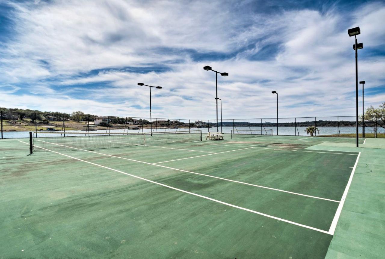 Lakefront Lago Vista Condo With Resort Amenities! Dış mekan fotoğraf