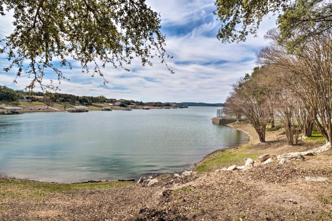 Lakefront Lago Vista Condo With Resort Amenities! Dış mekan fotoğraf