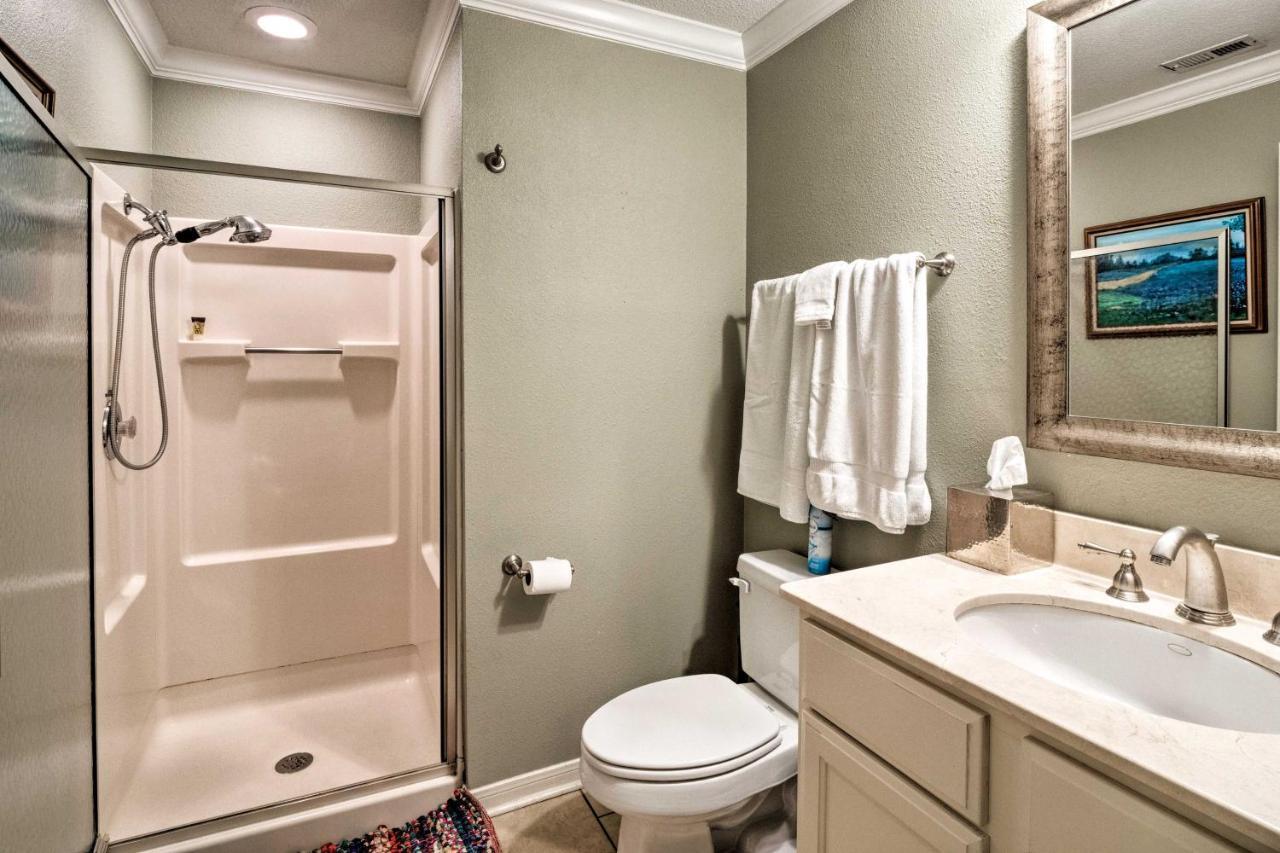 Lakefront Lago Vista Condo With Resort Amenities! Dış mekan fotoğraf